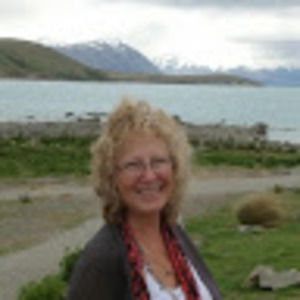 Meet your Posher, Denise